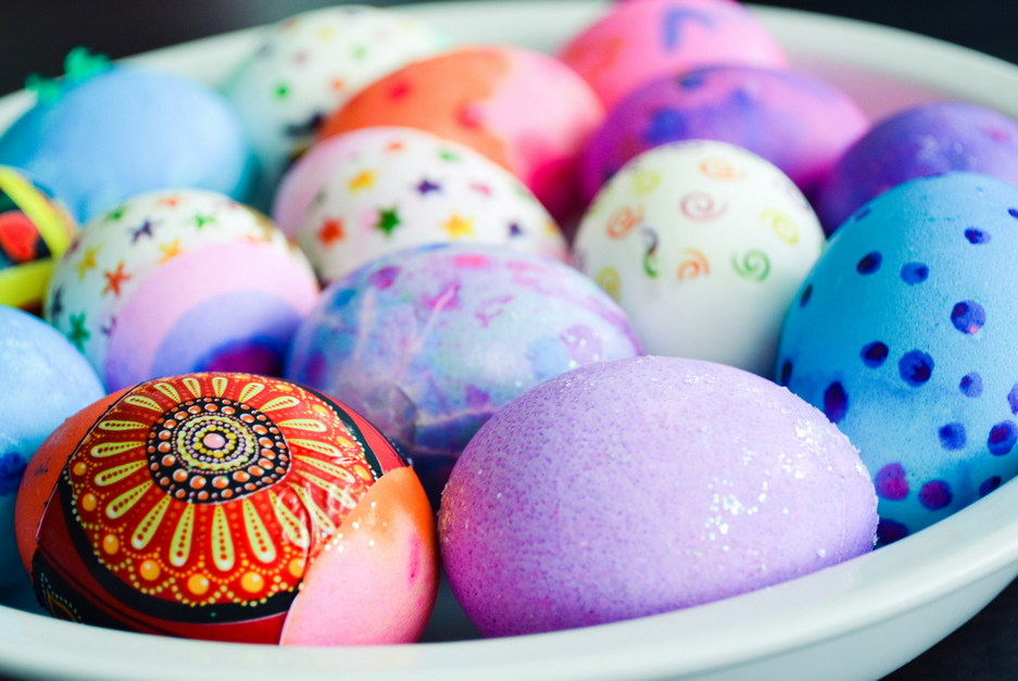 Выбираем свежие и качественные яйца к празднику Пасхи: советы экспертов ФГБУ «Центр оценки качеств зерна»